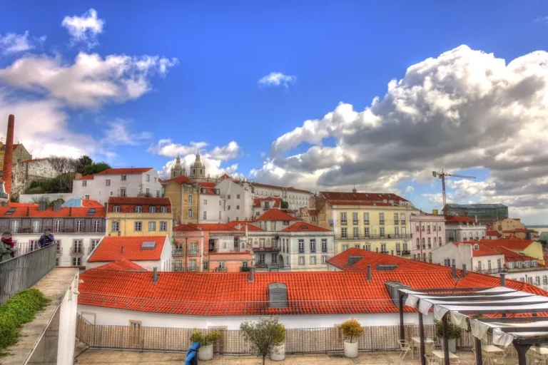 Vue sur les toits de Lisbonne au Portugal